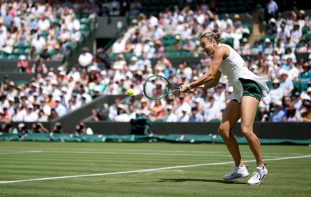 Sabalenka begs Wimbledon to let the dogs in