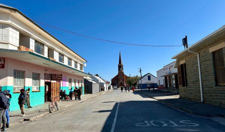 Let’s revive our small Platteland towns through agriculture and agritourism