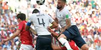  Olivier Giroud (R) of France in action during the FIFA World Cup 2018 group C preliminary round soccer match between Denmark and France in Moscow, Russia, 26 June 2018.   EPA-EFE/PETER POWELL