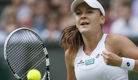 Wimbledon: Serena's serving salvo sets up Radwanska final