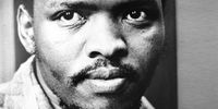 The Biko inquest will return, this time to the Gqeberha High Court, on 12 November 2025. Previous attempts at finding justice for Biko, who died in police custody in then Port Elizabeth in 1977, have failed. (Photo: biopgraphy.com / Wikipedia)<br>