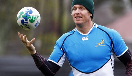 South Africa name three debutants for England clash