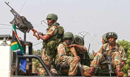 South Africa withdraws from CAR