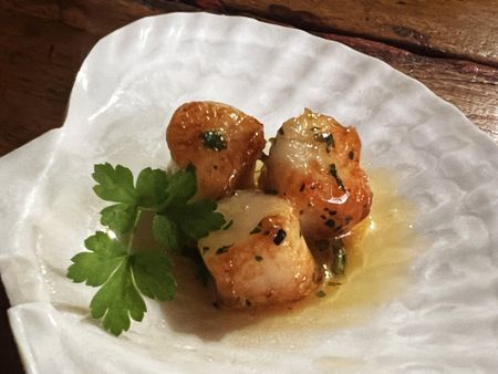 What’s cooking today: Pan-fried scallops
