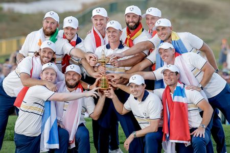 Europe hold off furious US charge to win Ryder Cup