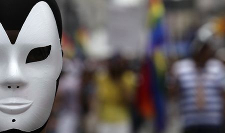 Gay conversion therapy: Banned in California, flourishes elsewhere