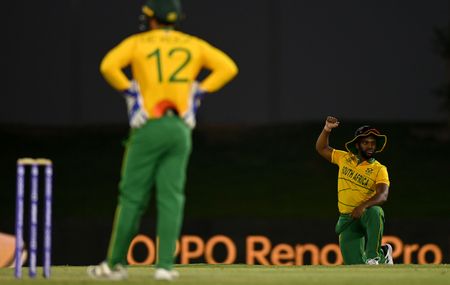 De Kock apologises for withdrawing from team but questions timing of CSA ‘take knee’ directive