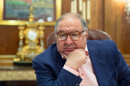 Germany raids properties linked to Russian oligarch Usmanov