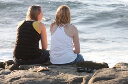 Girl Talk: new study suggests teenage girls drive linguistic evolution