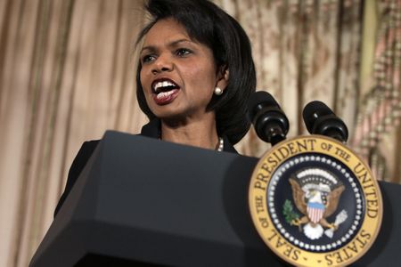 GOP 2012: Who will Romney pick?