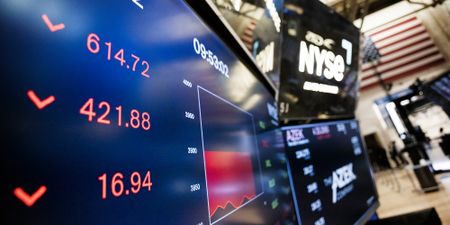 Asian stocks, euro gain after Trump delays EU tariffs