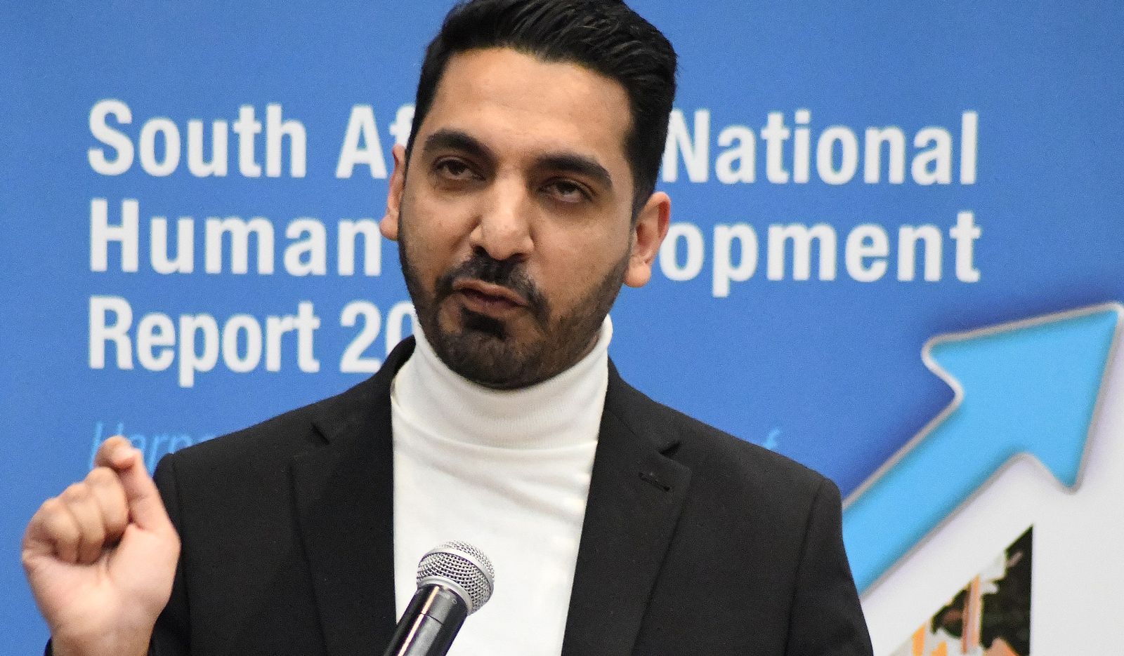 Manamela admits to NSFAS challenges after board chair Stander’s shock ...
