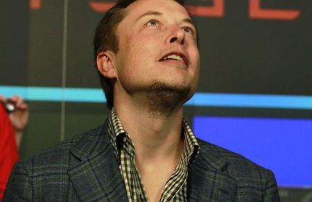 Elon Musk: On the brink of re-inventing space travel