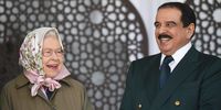 Queen Elizabeth smiles with the King of Bahrain at the Royal Windsor Horse Show in 2017. (Photo: EPA / Facundo Arrizabalaga)