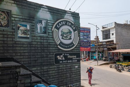 India’s rapid growth set to moderate as consumers remain wary