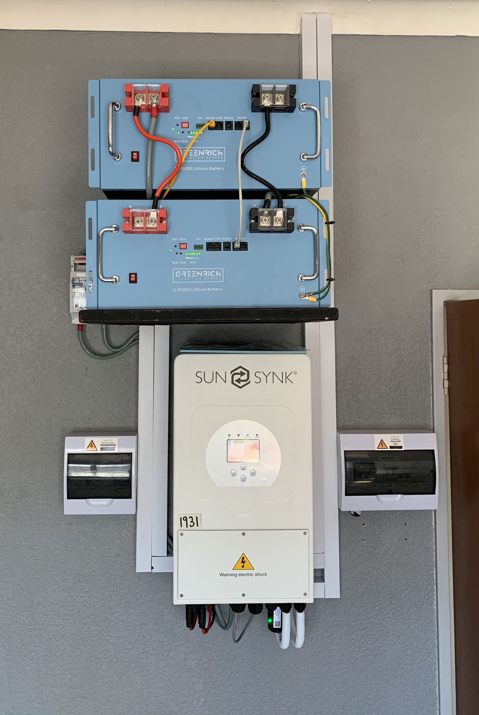 Residential solar power systems: Soaking up the sun is rewarding, but ...