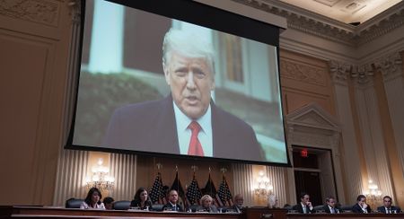 Trump Spurned Aides’ Pleas to Quell 6 January Riot, Panel Told