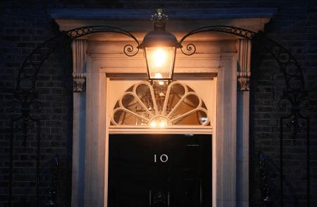 New UK premier may be decided on Monday after Tories set contest rules