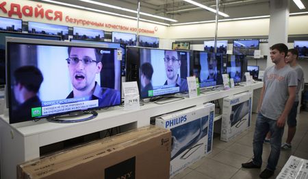 Russia Rules Out Snowden Expulsion, Rejects US "Ravings"
