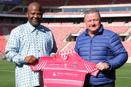 Hunt becomes the hunted as he takes on precarious Chippa United job