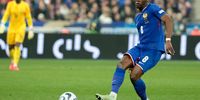 Soccer-Vuvuzelas banned
