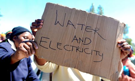 Grogro land price talks continue amid ongoing electricity dispute in Nelson Mandela Bay