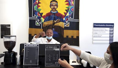 Never too latte: Deaf barista’s deft hands cause a stir on campus