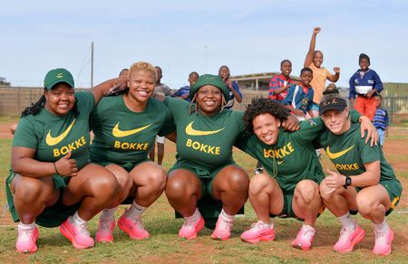 Tears and laughter — Springbok Women inspire Zwide pupils in touching homecoming visit