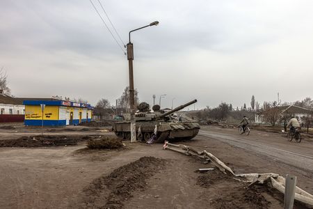Ukraine expects Russian assault in east after invaders pushed back near Kyiv