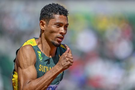 Wayde van Niekerk seems to have shaken off his injury blues after an imperious SA Champs display