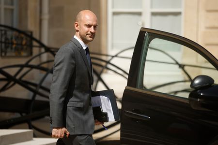 France set to summon Russian ambassador to Paris over alleged cyberattack campaign