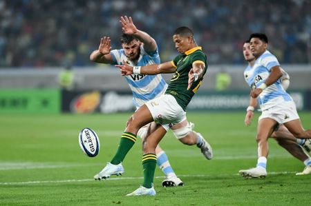 Error-strewn Boks blow chance to secure Rugby Championship crown as Pumas win in Santiago