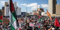 About 1,000 people marched to Parliament in Cape Town on Wednesday, 12 May 2021 in a show of solidarity with Palestine, in the wake of violence in the Gaza Strip which has escalated since Monday. (Photo: Victoria O’Regan)
