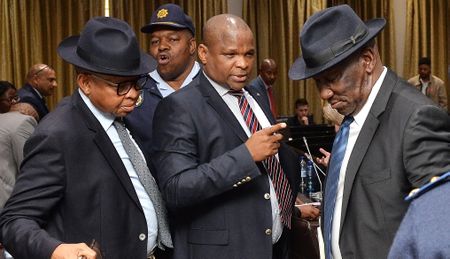 SAPS knew of private Eskom corruption probe while significant portions of De Ruyter statements corroborated