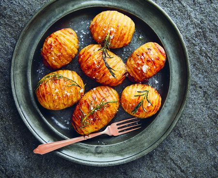 Lockdown Recipe of the Day: Rosemary Hasselbacks