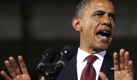 Obama expands lead, Romney still in striking distance