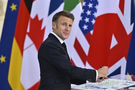 What Was Macron Thinking? G-7 Leaders Lament His Risky Bet