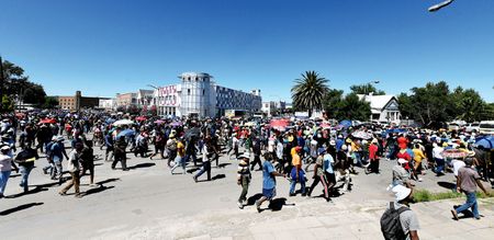 Komani declares a legal war against ‘rogue’ councillors after years of service delivery failure