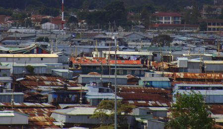 Op-Ed: Despite deepening crisis, tribal majority will vote against own interests in Kenyan election