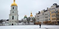 KYIV, UKRAINE - MARCH 01: A man walks past a Christian Orthodox church on March 1, 2022 in Kyiv, Ukraine. Russian forces continued their advance on the Ukrainian capital as the country's invasion of its western neighbor entered its sixth day. Intense battles are also being waged over Ukraine's other major cities. (Photo by Pierre Crom/Getty Images)