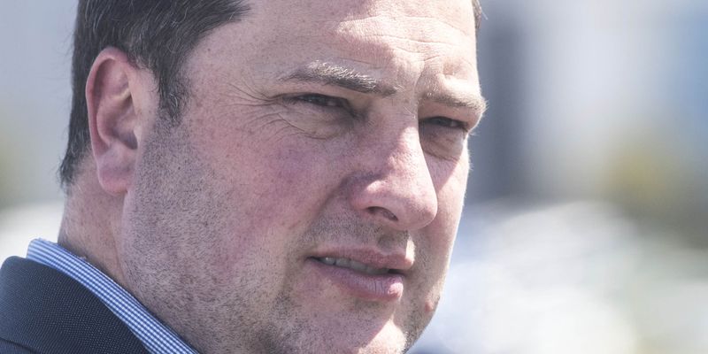 DA reshuffle — Hill-Lewis stamps his authority on the party