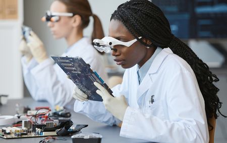 To foster African science, breaking barriers to intracontinental mobility is paramount