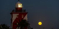 Morning Moonset. Photographer: Nat Gold ZA