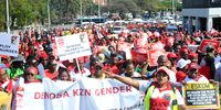 Cosatu members march in Durban, KwaZulu-Natal demanding a rise in salaries to meet the cost of living crisis. (Photo: Mandla Langa)
