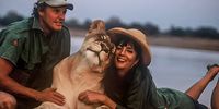 Gillian van Houten, newsreader who left the studio for the bush, dies at 72