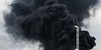 epaselect epa09369789 A view of smoke billowing from the chemical industry area of 'Chempark' in Leverkusen, Germany, 27 July 2021. The city of Leverkusen has warned citizens on its official website, that an explosion with an unknown cause occurred on the day at the site of the Chempark. As a precaution, residents are asked to stay indoors, turn off air conditioners and keep windows and doors closed. The operating company of the Chempark, Currenta, reported that several employees have been injured in the accident, two of them severely, while five employees are missing.  EPA-EFE/SASCHA STEINBACH