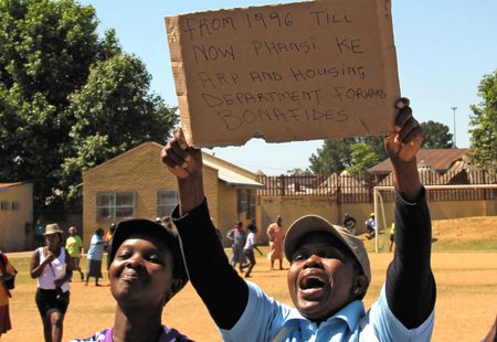 Alex fire remains unlit, no thanks to government