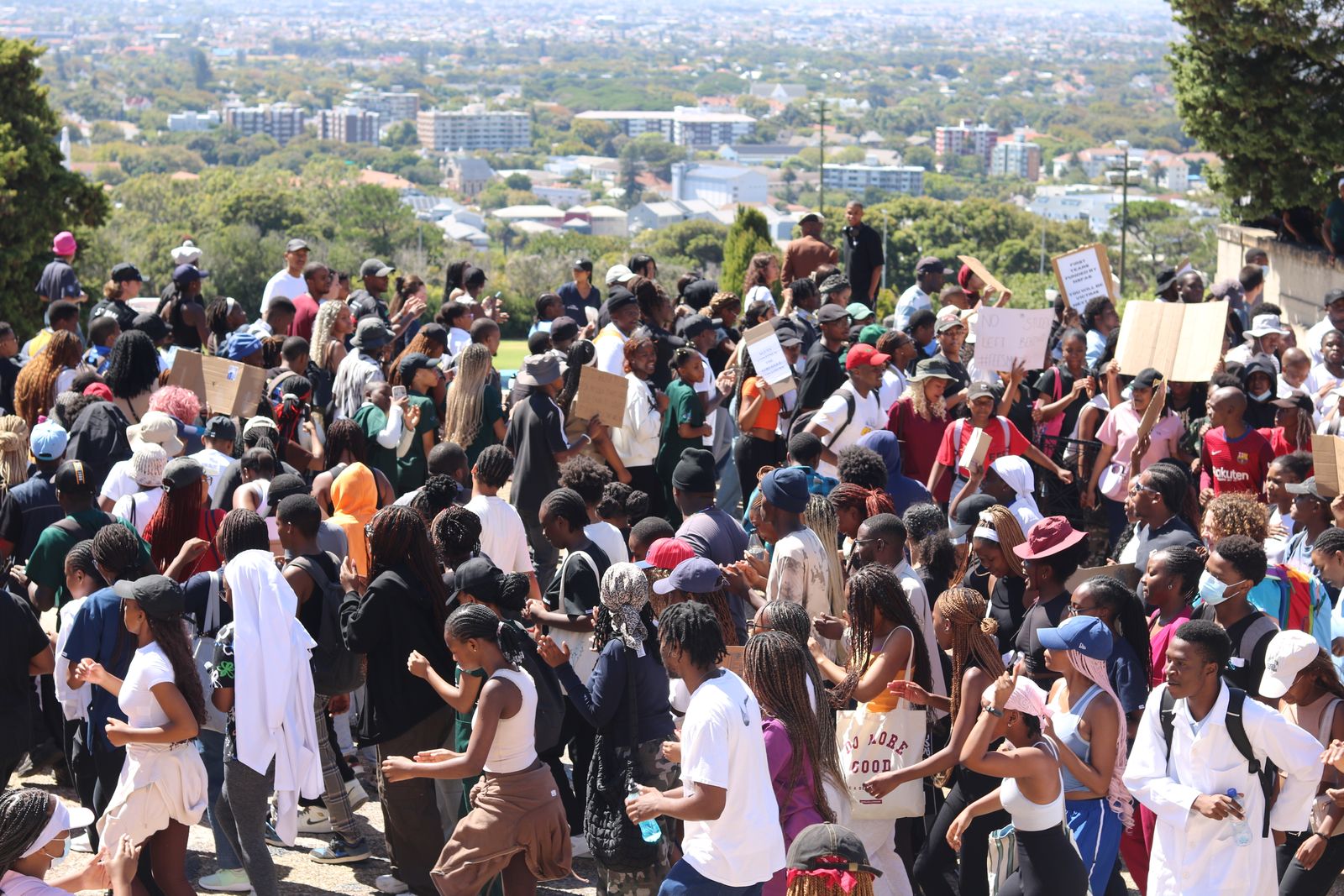 Starved for education – hunger crisis grips South African university ...