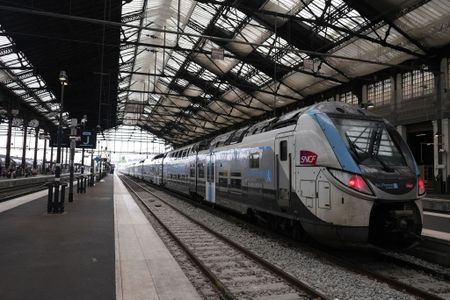 Paris trains hit by sabotage ahead of Olympic opening, and more from around the world