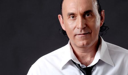 De Pinna in concert: Michael has, in fact, learnt to rock